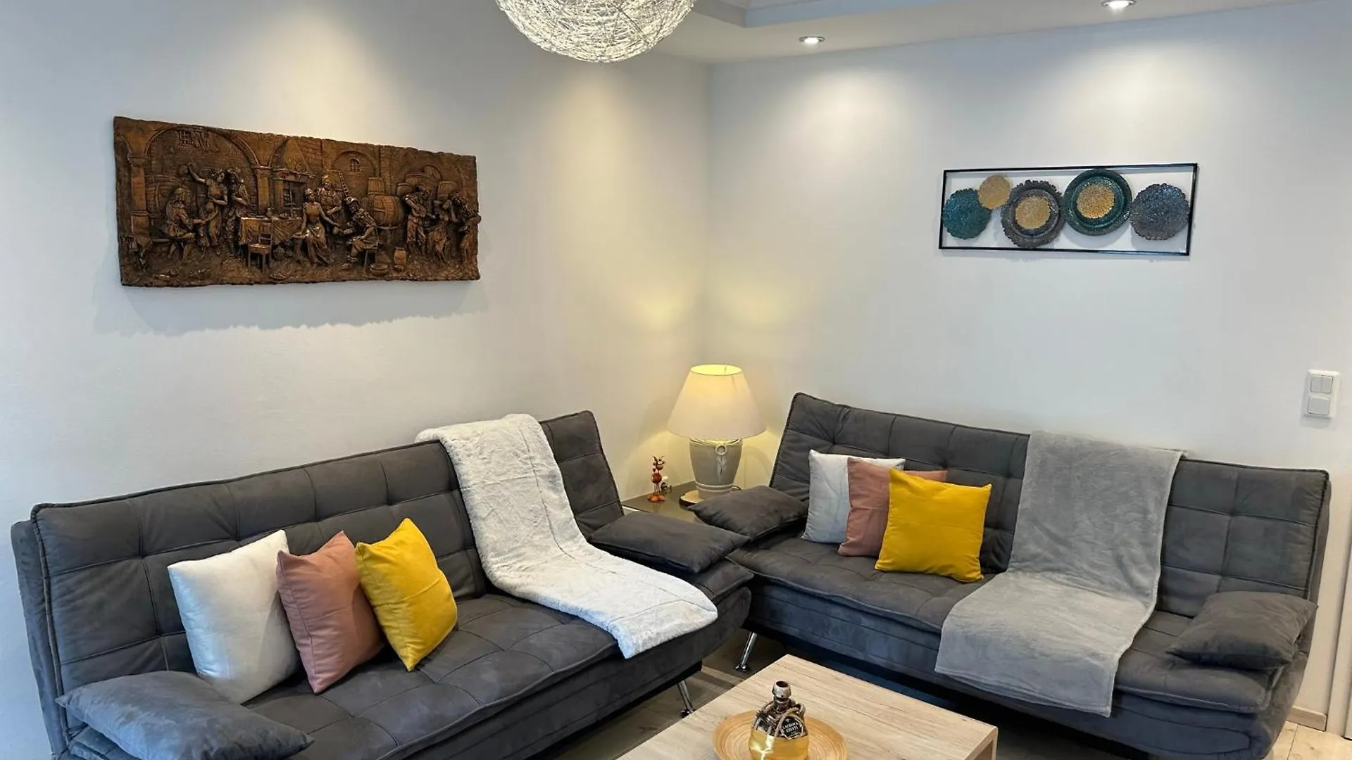 Homestay Stylish Home Near Train-Station Parking Extra Salzburg